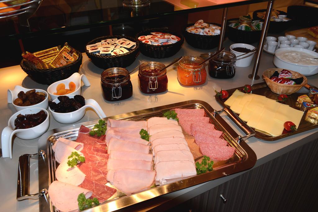 Hotel Vijfwegen Roeselare Ngoại thất bức ảnh